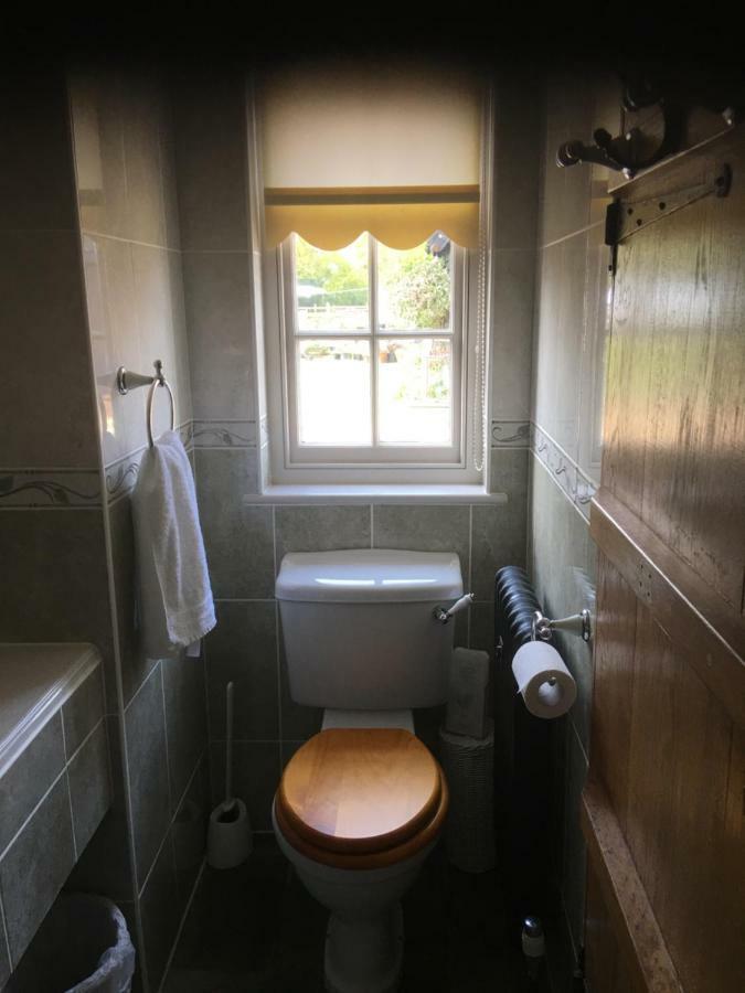 Bumble Cottage B&B Stradbroke 外观 照片