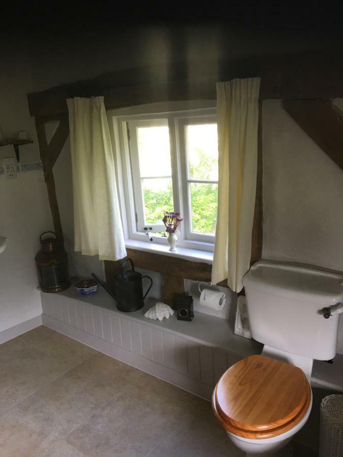 Bumble Cottage B&B Stradbroke 外观 照片
